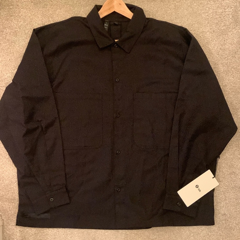 NWT Lululemon Lab Jacquard Button up